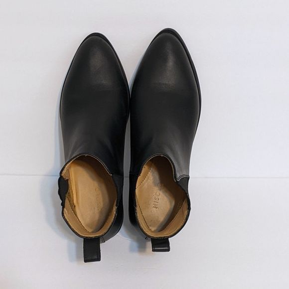 Nisolo Black Classic Chelsea Commuter Boot, Size 8, EUC - Picture 7 of 16
